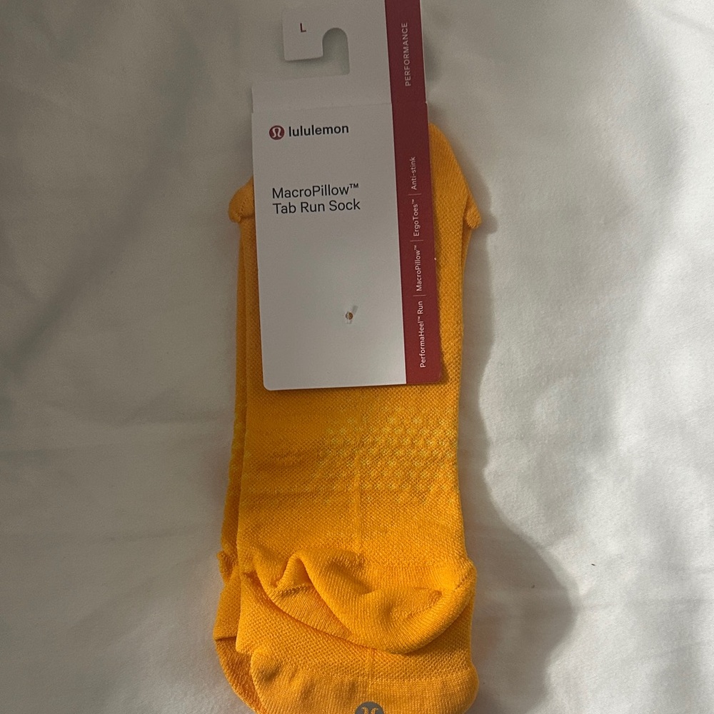 lululemon athletica MacroPillow Tab Run Sock - Vibrant Orange